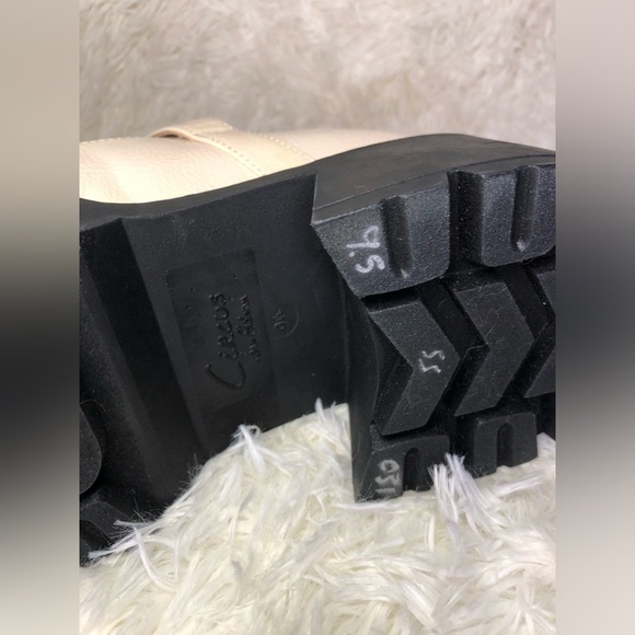 Circus by Sam Edelman Cream Platform Mary Jane Shoes NWOT 9.5 - Picture 14 of 14